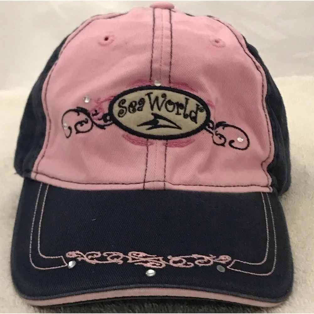 Sea World Adventure Parks Girls Adjustable Pink Black Sequined Cap